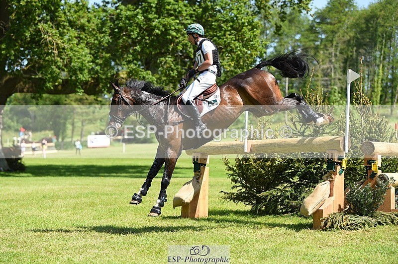 230527-112456-09162 - 307-PENHILLS_CANDY_MAN-Max_Warburton-XC