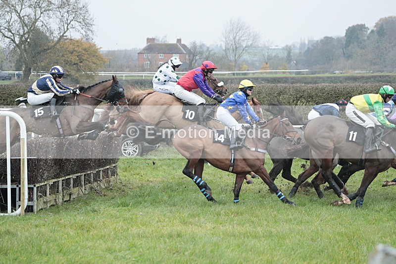 PtP 041222 0426 - Wheatland  Hunt PtP Chaddesley Corbett, Worcs 04/12/22