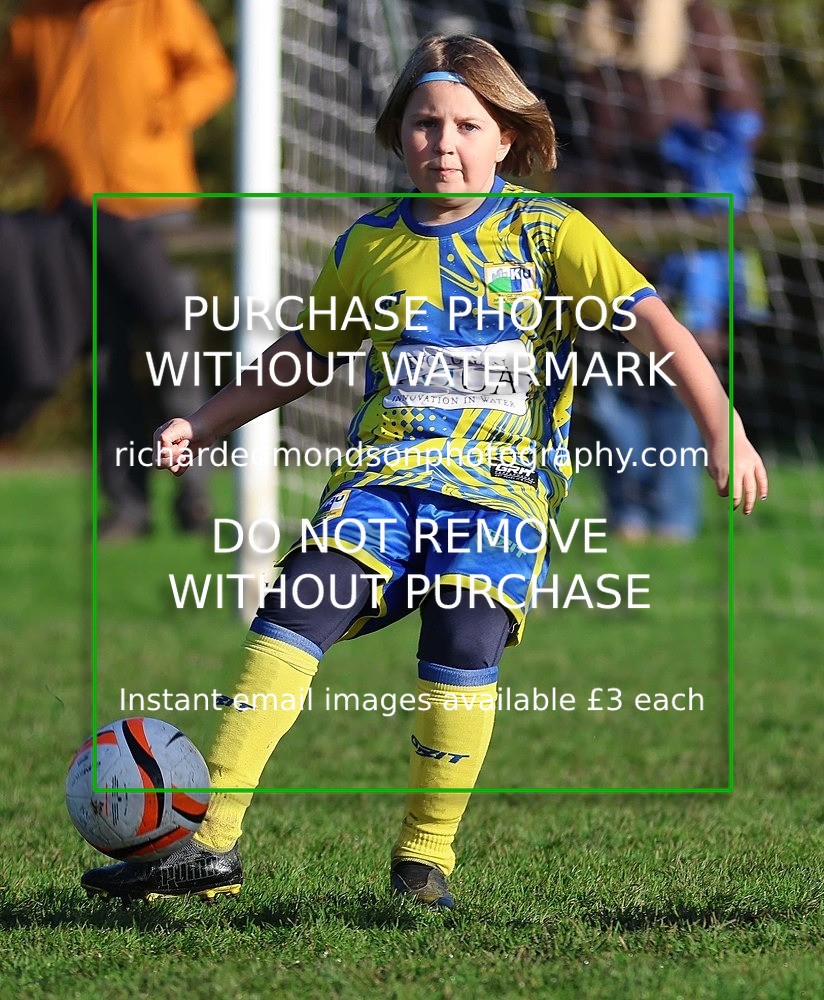 533A3056 - Kendal United Girls U9 gallery