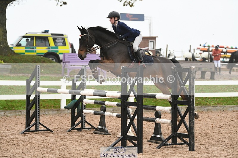 241103A-112024-07760 - SUN Cls 21 Snr Newcomers and 1.10m Open