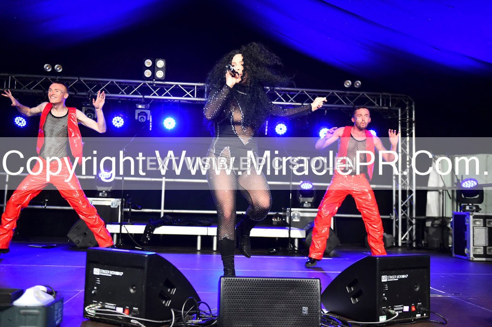 SH4_6667 - The Cher Experience