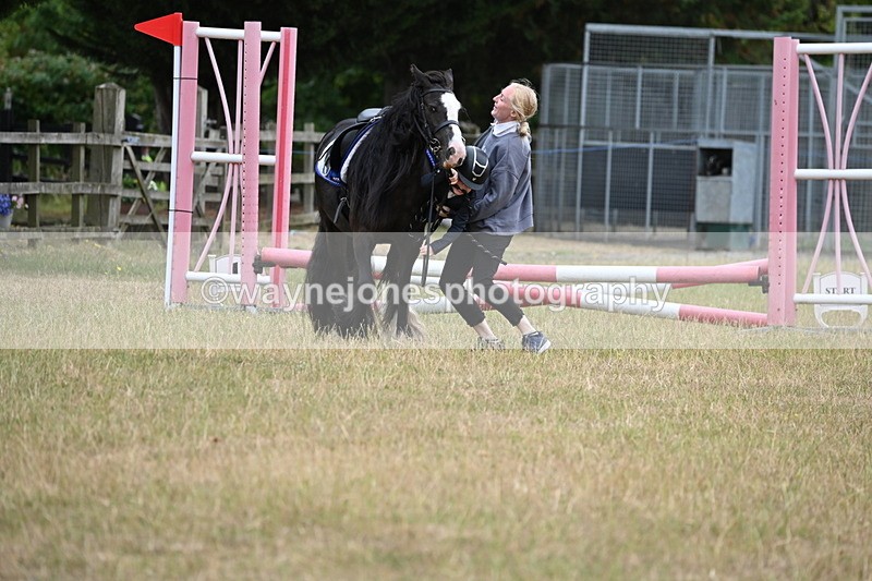 WJ6_9497 - Class 12 Minimus Jumping 45cm