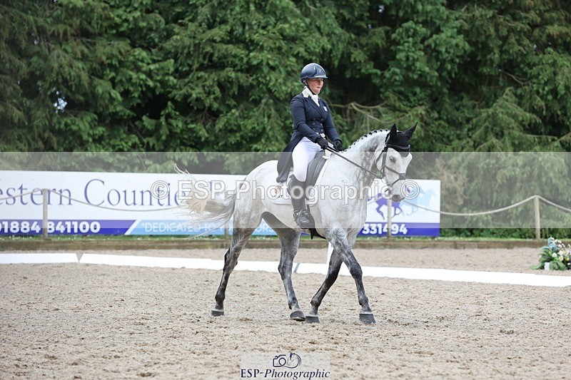 240523-121711-03755 - 226-CLONSHIRE_ON_TREND-Heidi_Coy