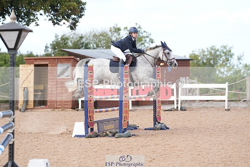260926-133200-00380 - Cls 8&9 Pony Newc & Foxhunter