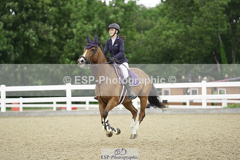 230728A-124010-01898 - Cls 9 85cm Amateur Quali