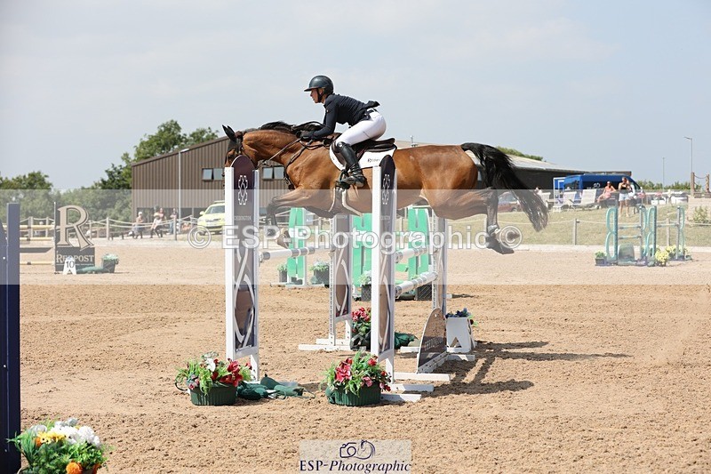 250725-144508-03419 - Cls 3 Snr Foxhunter