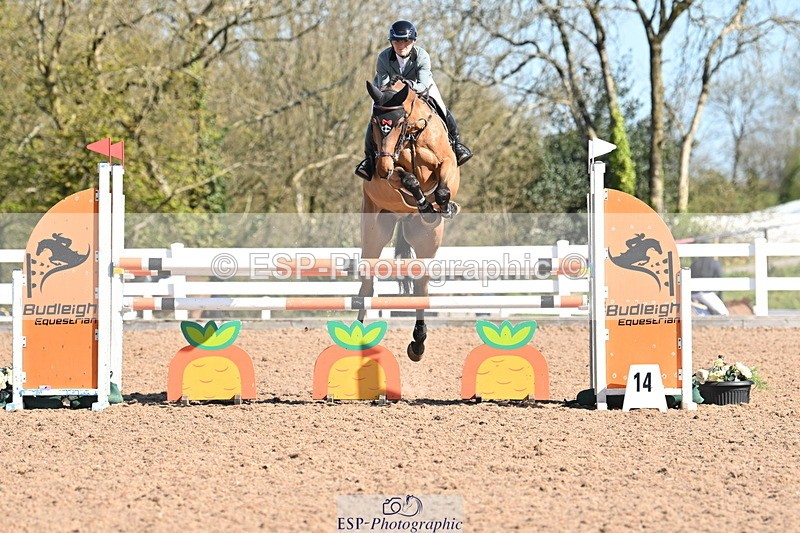 240420A-102307-10289 - Cls 19, 1 Star Silver Tour 1.20m