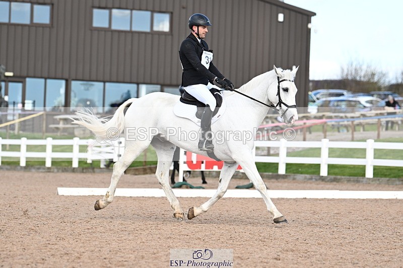 240324A-132402-03634 - Novice 27, 12.30 to 13.50