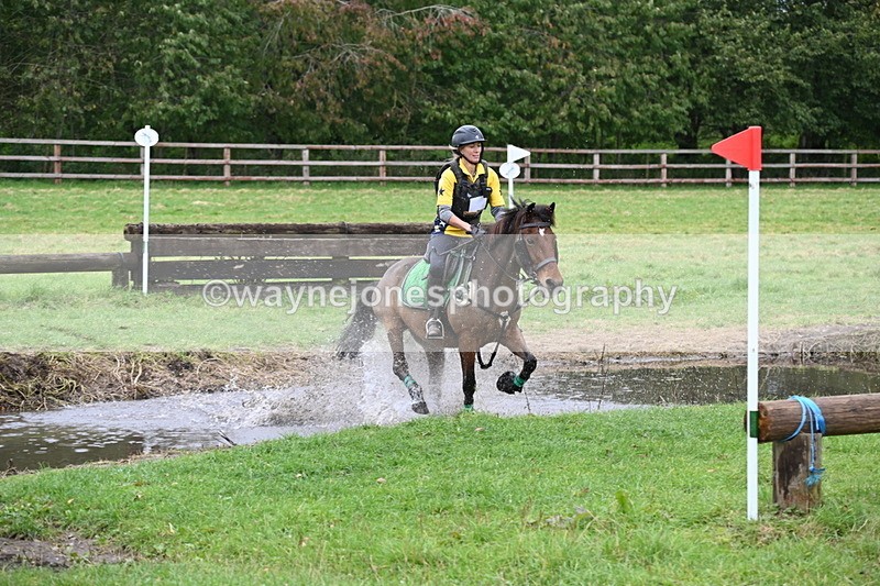 WJ6_3177 - Time at Photographer 11:01 to 11:20