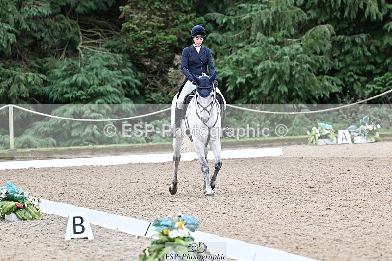 251022A-150557-00462 - B-109-Zoe.Davies