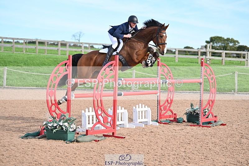 231015A-145118-08603 - Cls 31 Blue Chip B&C Jump Off and Presentations