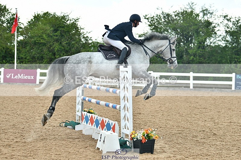 230505A-160705-05304 - Cls 19 Snr Newcomers