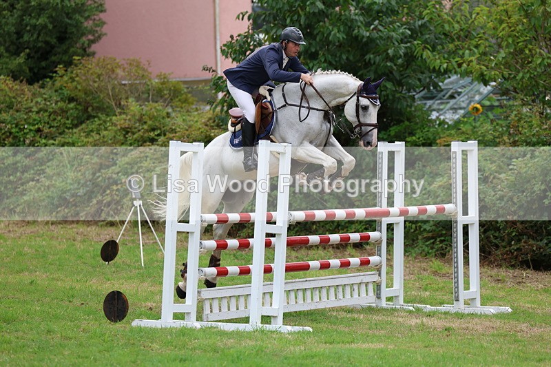3E7A8337 - Class 8: Senior Foxhunter/1.20m open