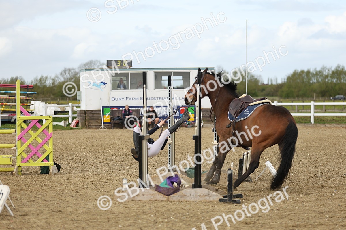 SBM_000384 - Class 2 - Senior British Novice - 90cm