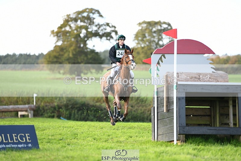 251024A-153546-14819 - C-245-Freddie.Carden