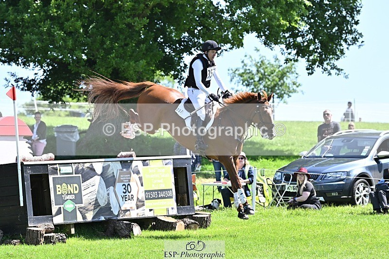 240525-113432-12759 - 357-OUGHTERARD_QUALITY-John_Westmore