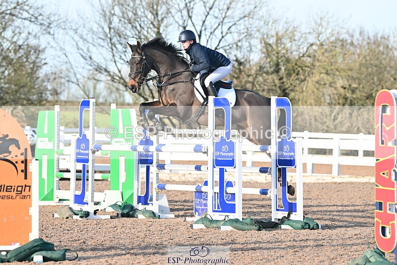 231210A-133915-02644 - Cls 20 Newcomers & 1.10m Open