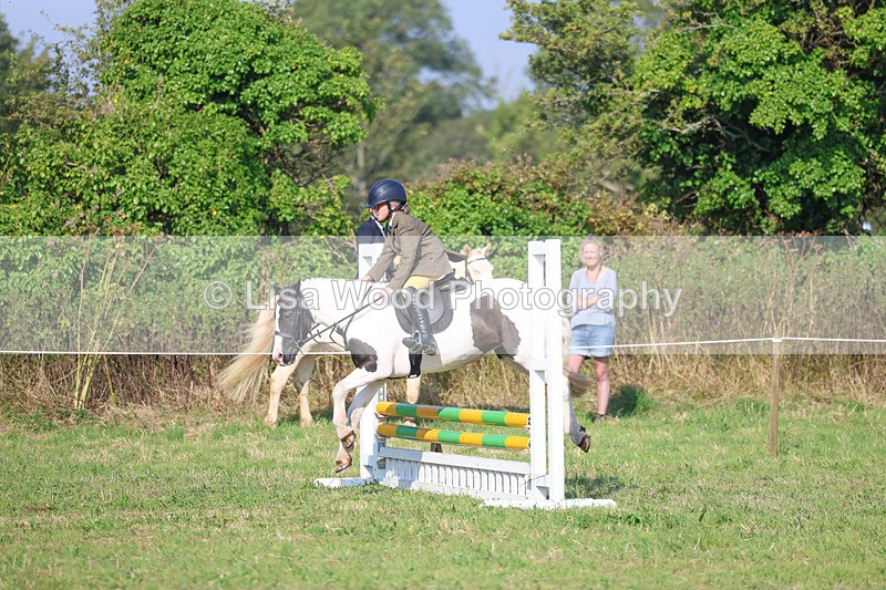 3E7A1332 - Class 1: Club 60cm Juniors and Seniors