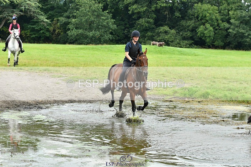 230817-131525-00862 - Theo's 1st Group - XC