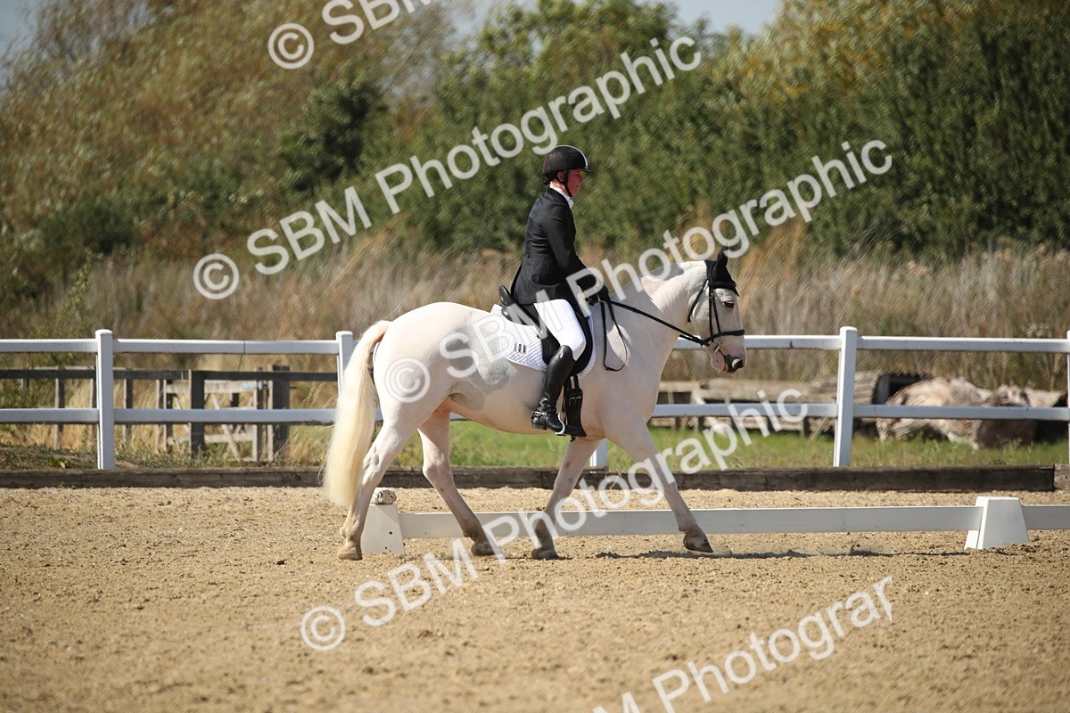 SBM_005846 - Class 11 - Novice 5 - 13.19-14.22