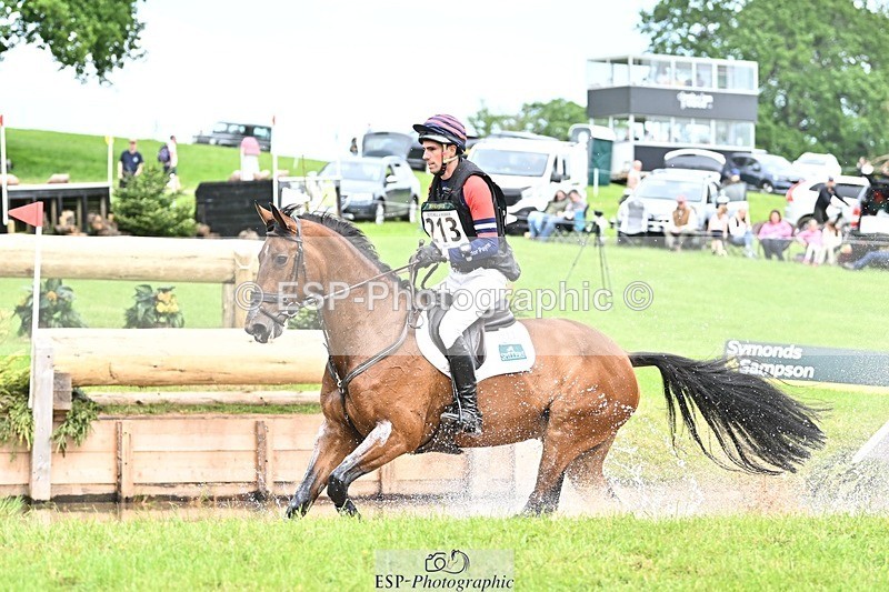 240525-150644-16183 - 213-GLOBAL_KARINA-Hector_Payne