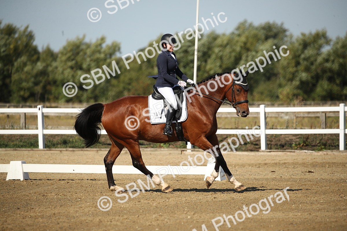 SBM_004571 - Class 11 - Novice 5 - 9.0010.03