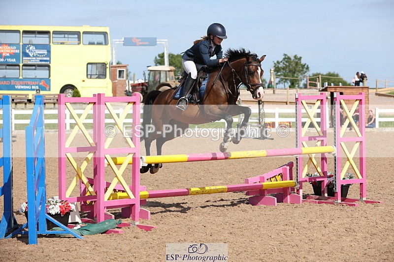 240629A-171536-08309 - Cls 13 Stepping Stones 128cm + 138cm