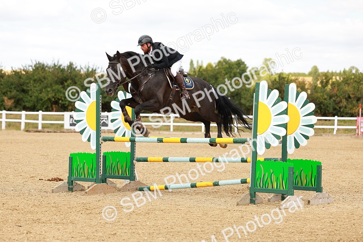 SBM_007142 - Class 4 - Senior British Newcomers - 1.10m
