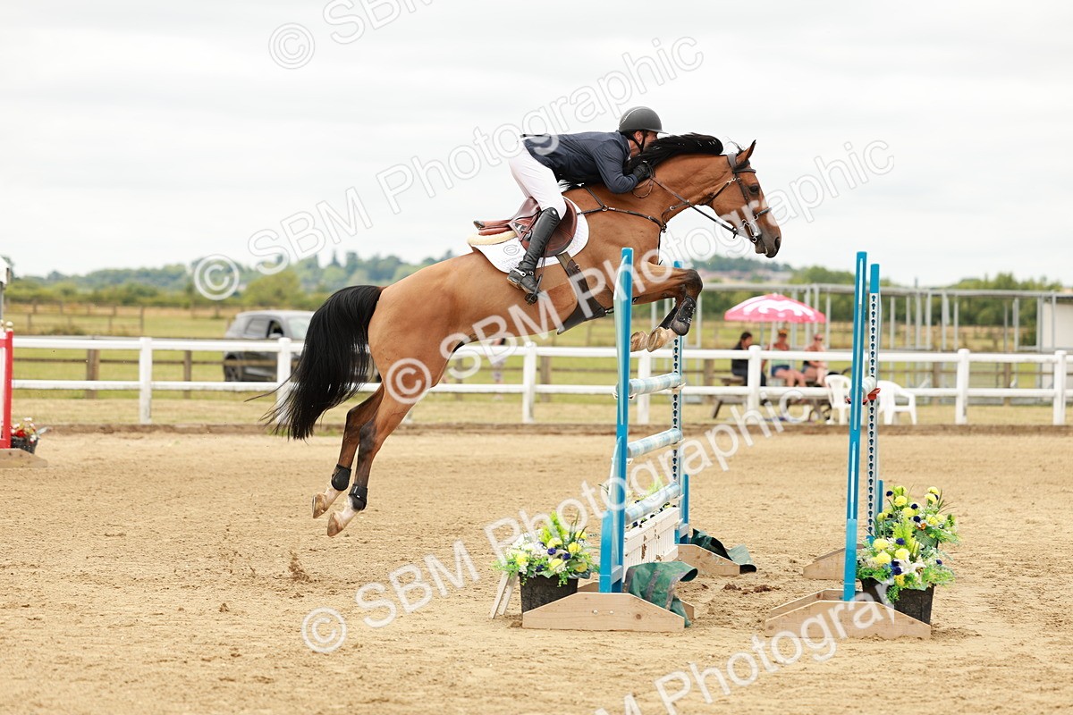 SBM_017661 - Class 21 - Senior Newcomers Championship 2d Rd