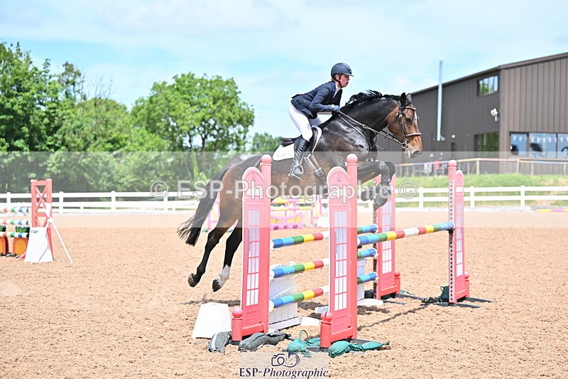 240619A-131011-00229 - Cls 3 Snr 1.05m Open