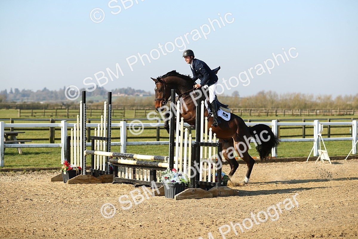 SBM_000002 - Class 1 - Clear Round