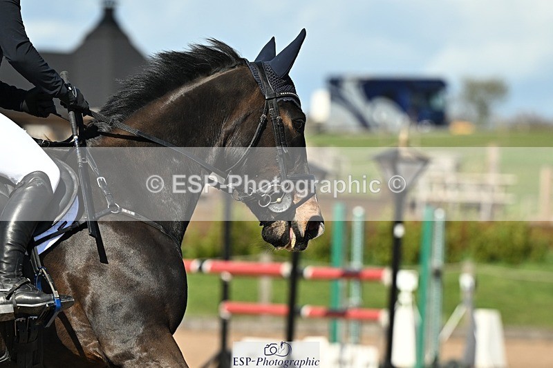 250416-154707-01824 - Cls 6 Foxhunter and 1.20m