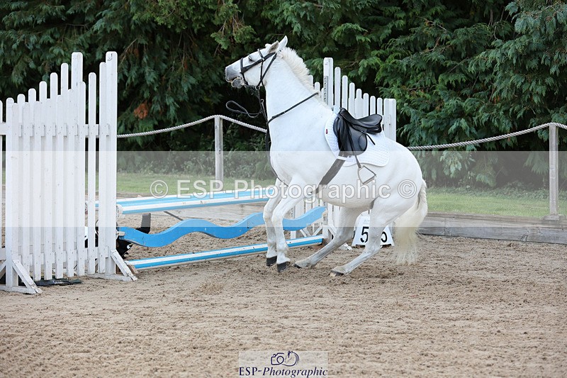 240823X-085556-14316 - 60cm R1 8.30 to 10.00