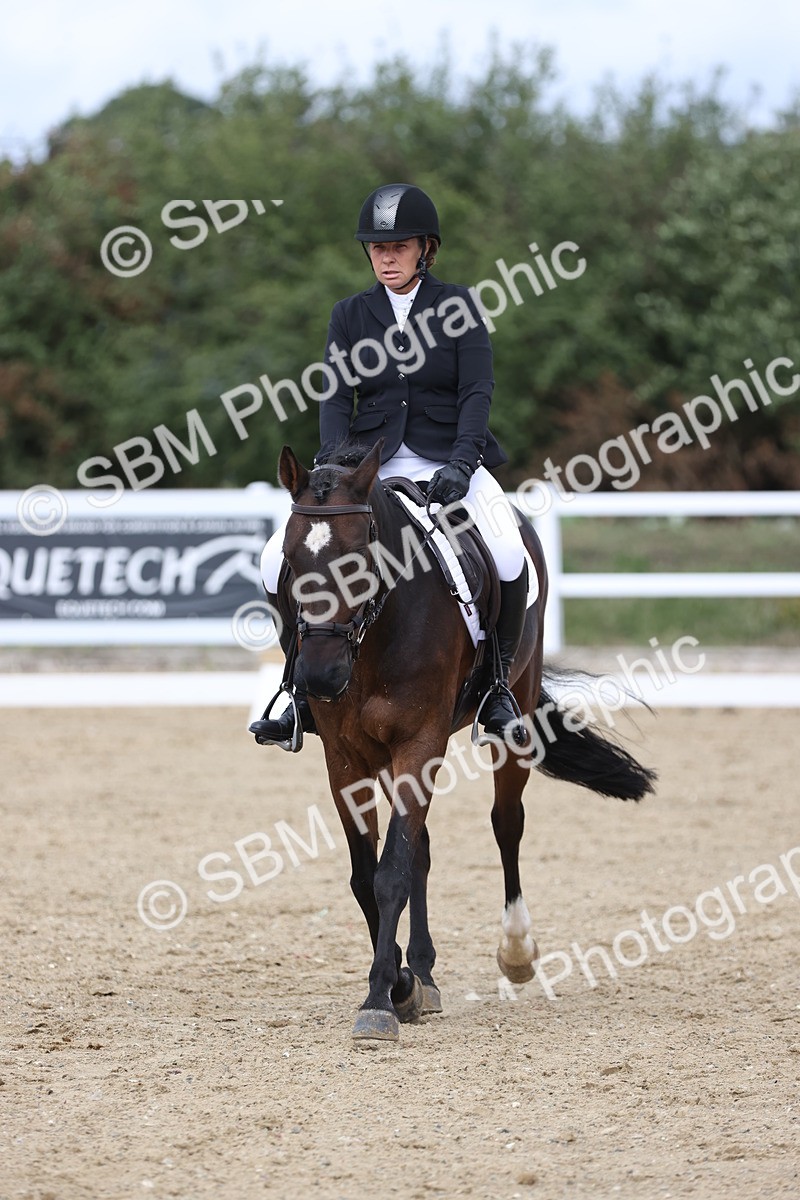 SBM_003941 - Class 9 - Novice 3 Champs