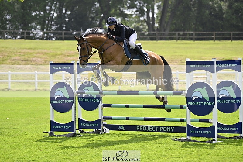 250613A-100257-00250 - Cls 1 Snr Newcomers and 1.10m Open