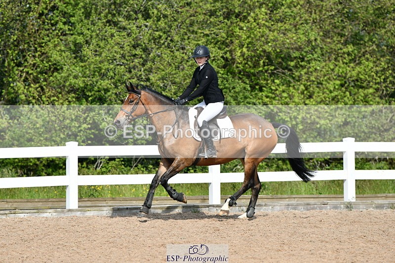 240511A-102535-11536 - Cls 28 95cm National Am Quali