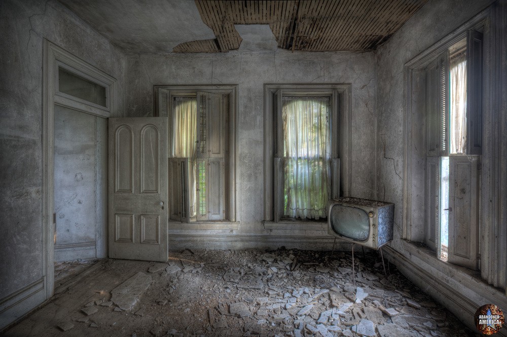 Abandoned House - Matthew Christopher's Abandoned America