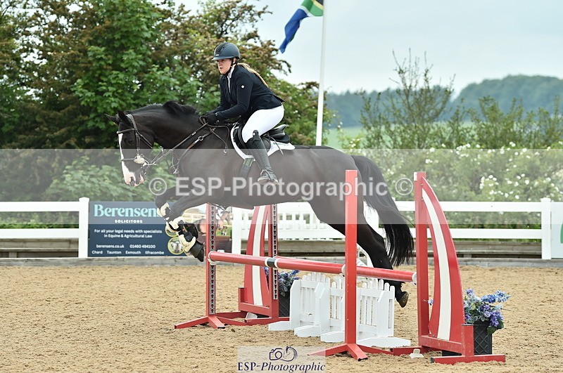 230611A-102734-04645 - Cls 32 85cm Amateur Qualifier