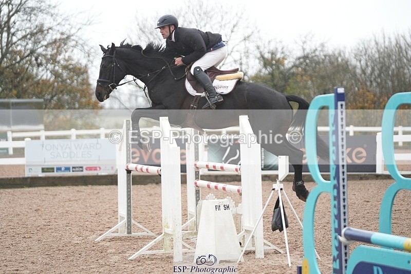 251107-120241-00660 - Cls 4 Snr 1.05m Open