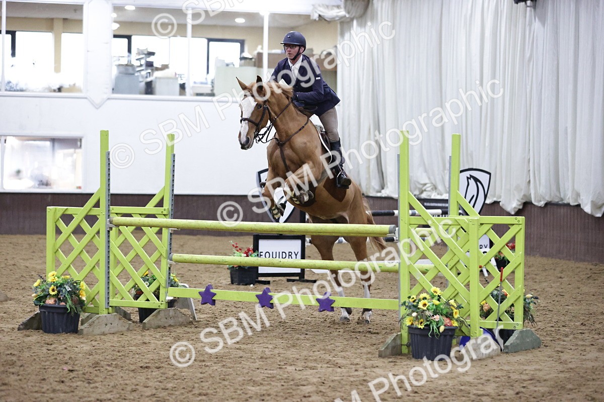 SBM_001205 - Class 4 - Senior Newcomers/ 1.10m Open