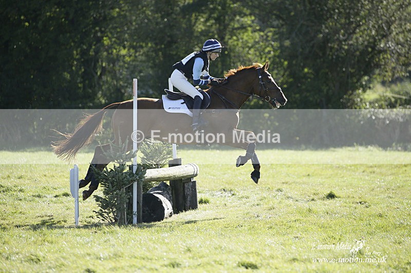  WWHT 031021 858 - WWEC Novice Restricted (0.80m) 18/10/20