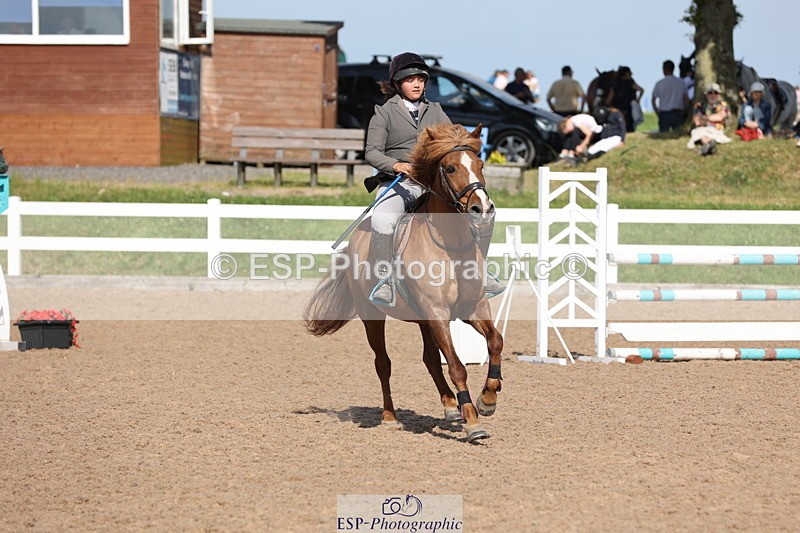 240629A-171108-08284 - Cls 13 Stepping Stones 128cm + 138cm