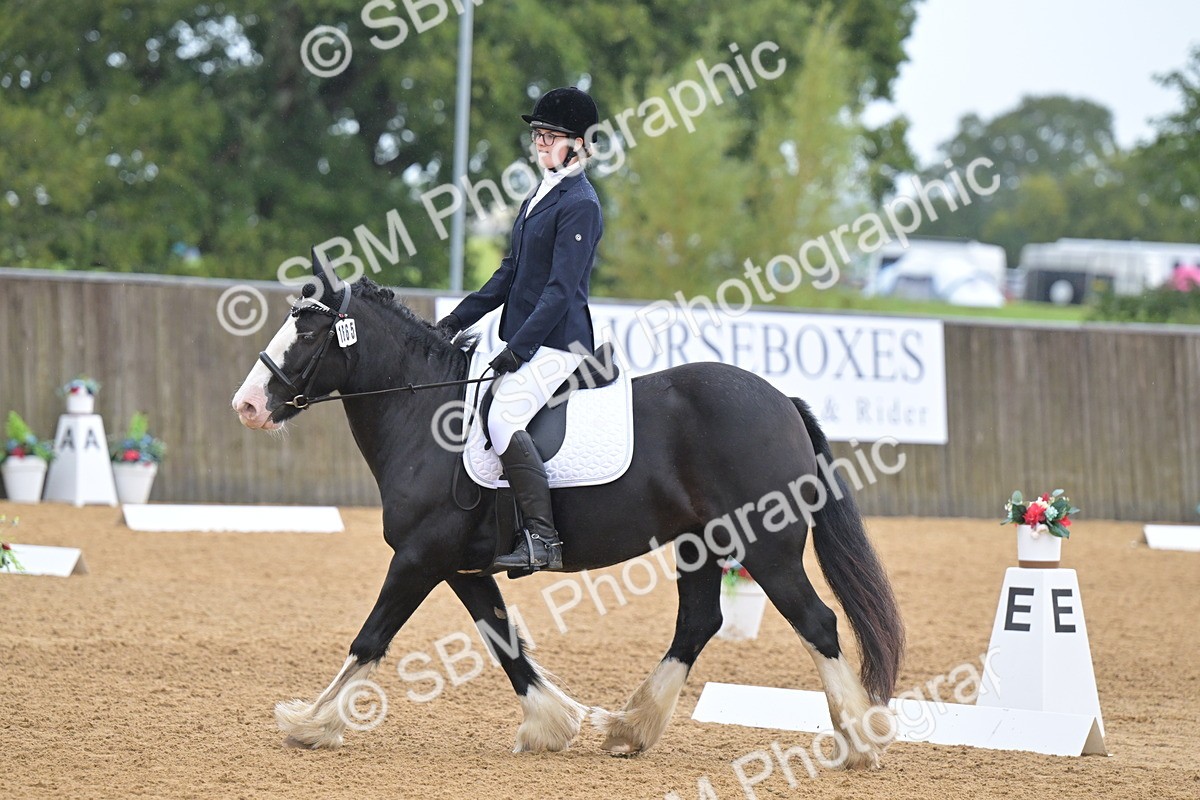 SBM_00544 - D2 - Small Tour Championship Intro 2
