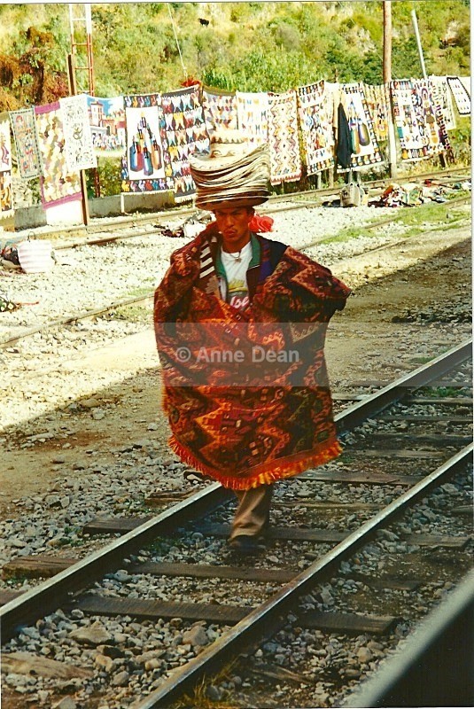 Keeping ahead of the hats - Peru