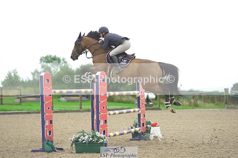 230730A-133904-10162 - Cls 27 Chard Grand Prix