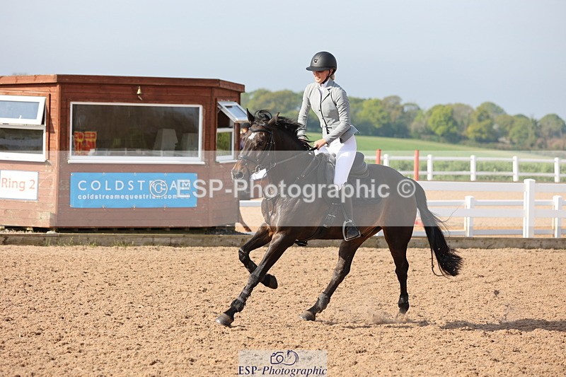 240510A-084938-04432 - Cls 13 British Novice and 90cm Open