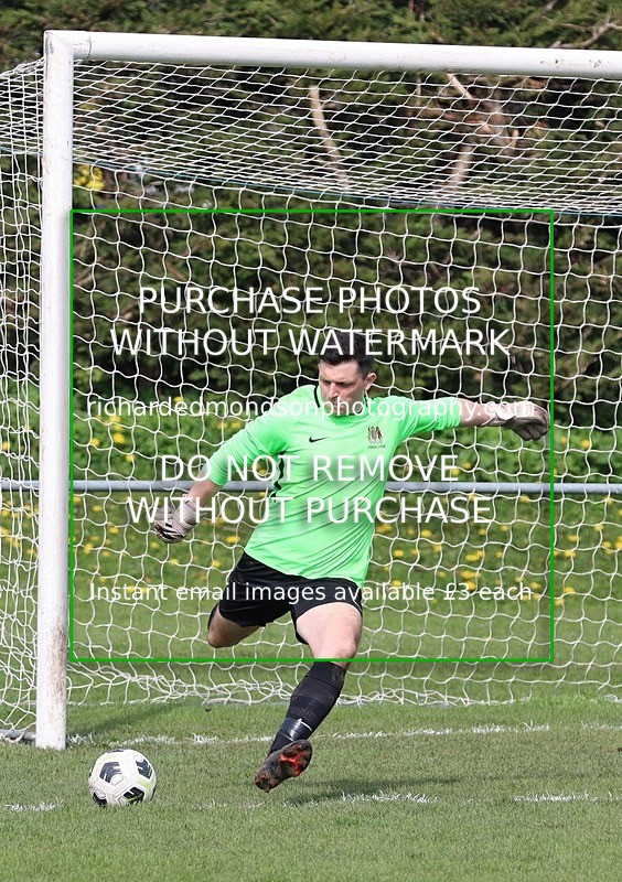 IMG_2799 - Kendal County v Askam Utd