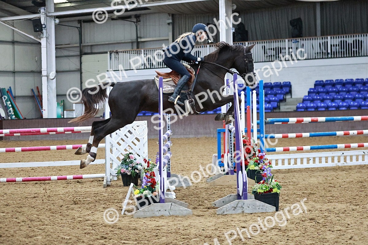 SBM_001690 - Class 5 - Senior Foxhunter 1.20m