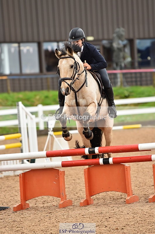 231028A-122228-01119 - Cls 3 Discovery & 90cm Open