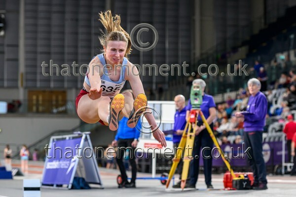 SeniorInd25-918938 - Field Female